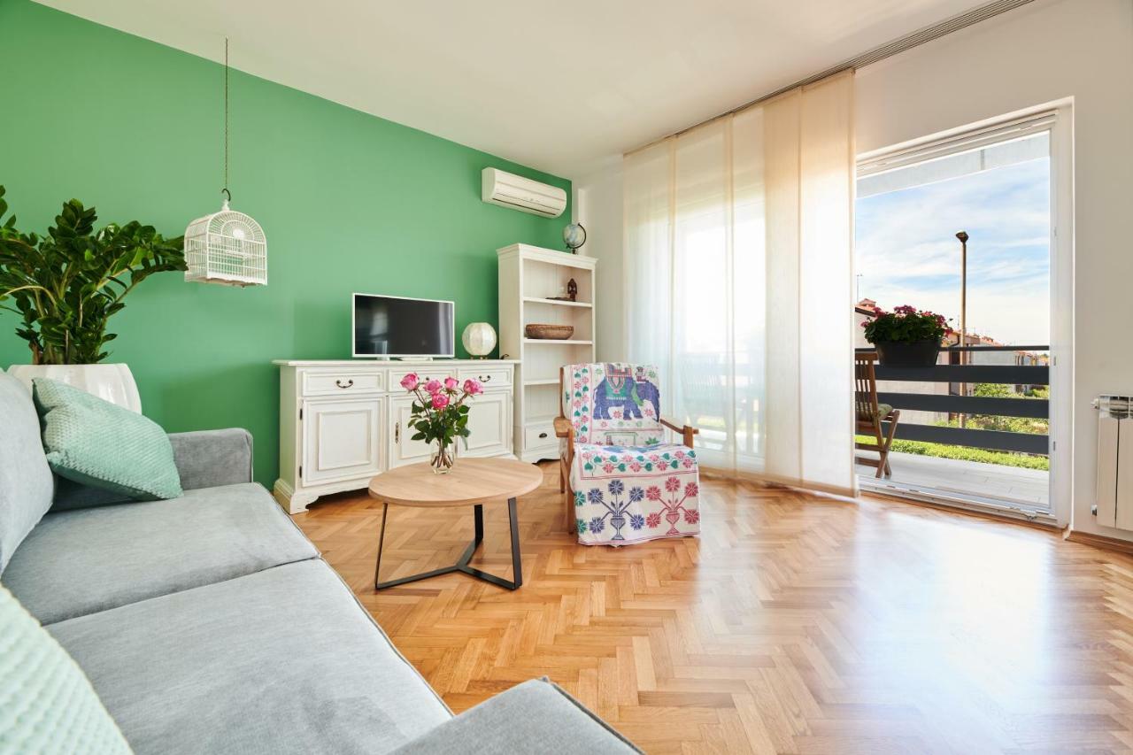 Morning Light Apartment Umag Exterior foto